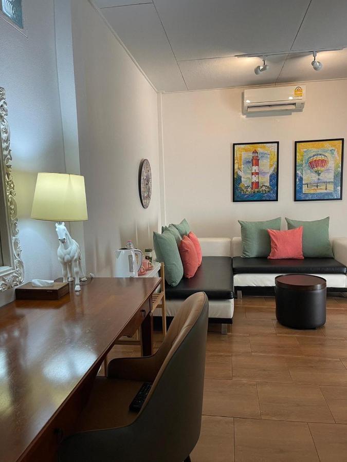 Rynn Hotel Trat Dış mekan fotoğraf